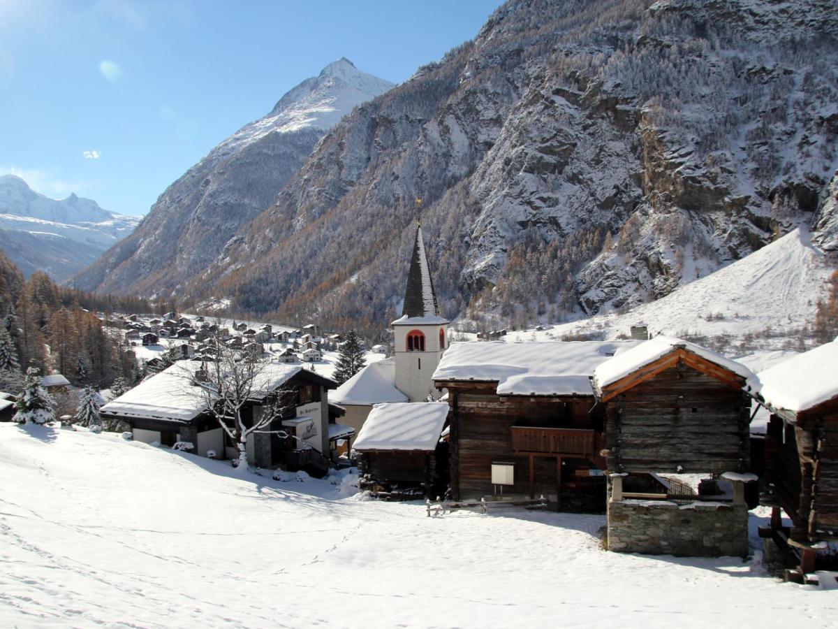 B&B Matterhorn Golf Randa Buitenkant foto
